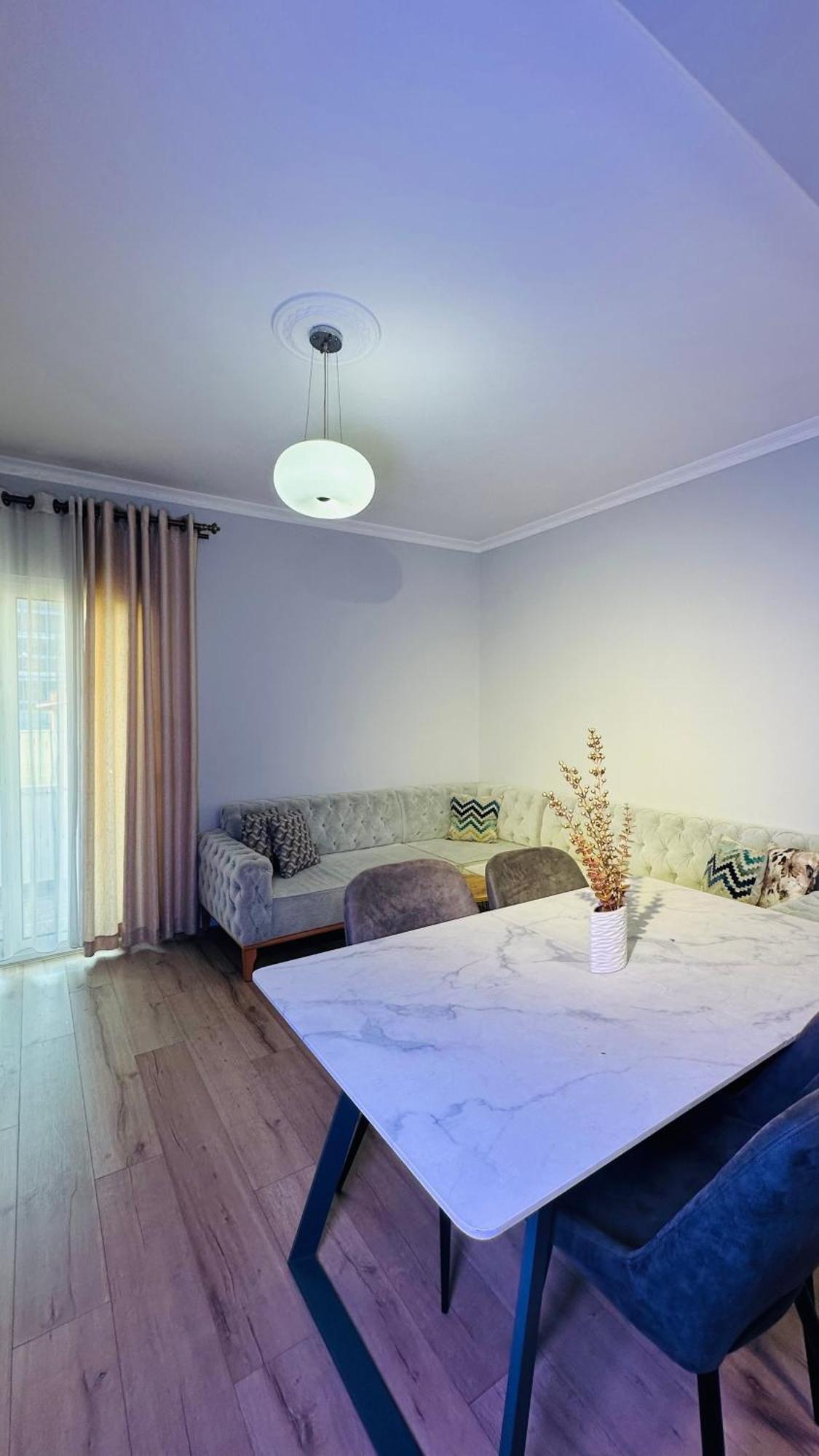 Bllok: Central Cozy Stay, 24/7 Self Check-In Тирана Екстер'єр фото